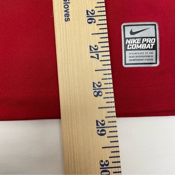 Nike Pro Combat Dri Fit Red Men’s Fitted Short Sleeve T-Shirt Size Large - Picture 11 of 11